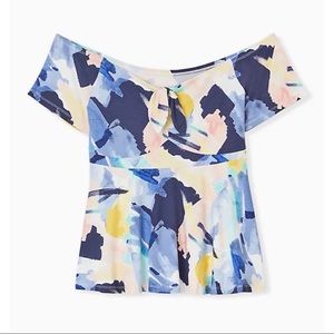 NWT Torrid Brushstrokes Tie Front Top